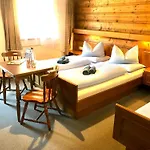 Farm stay Stoecklhof *